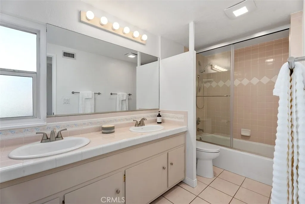 1640 Sheffield, La Habra, California 90631 home-pic-27