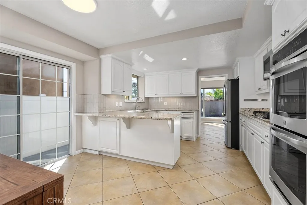 1640 Sheffield, La Habra, California 90631 home-pic-15