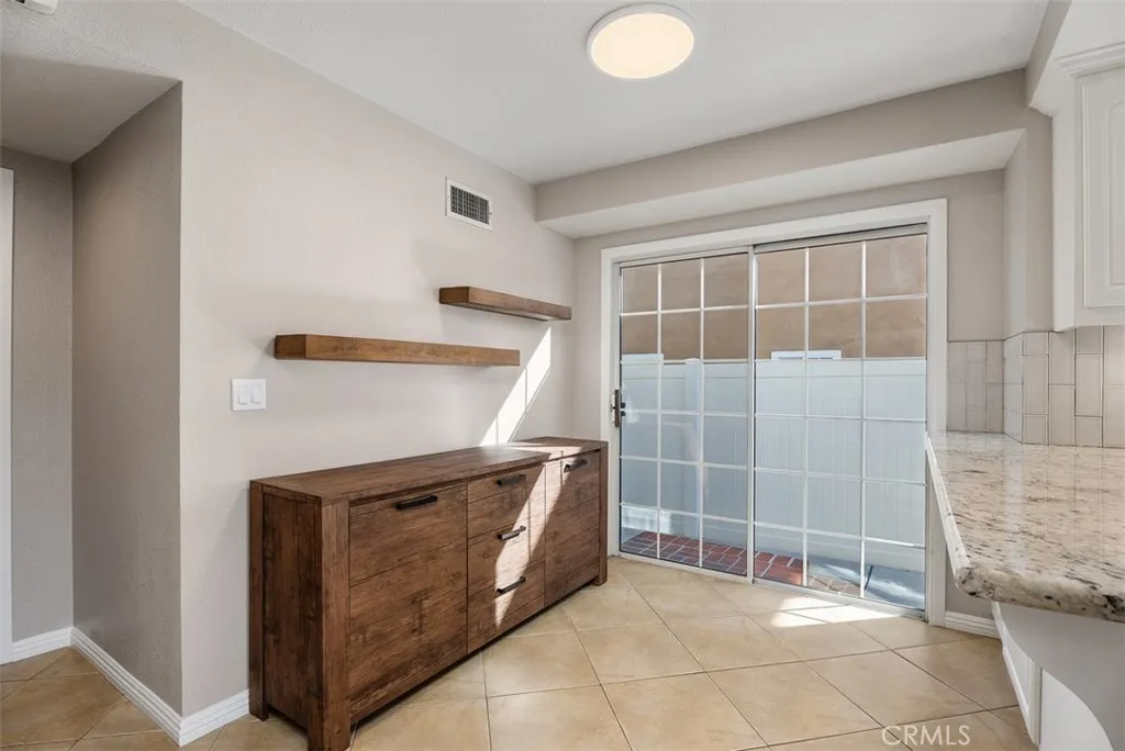 1640 Sheffield, La Habra, California 90631 home-pic-16
