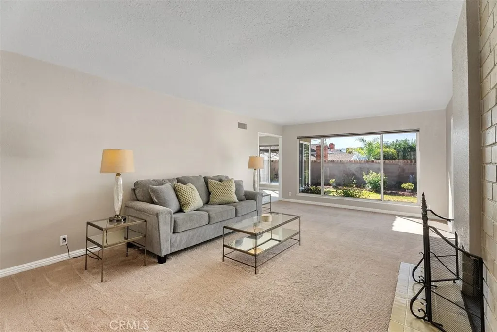 1640 Sheffield, La Habra, California 90631 home-pic-9