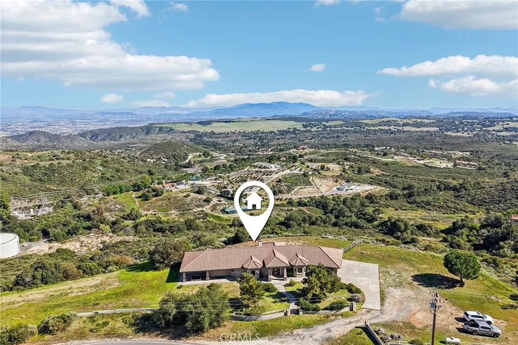 40000 Valle Vista