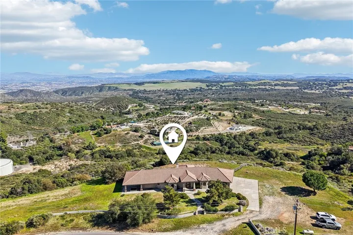 40000 Valle Vista, Murrieta, California 92562