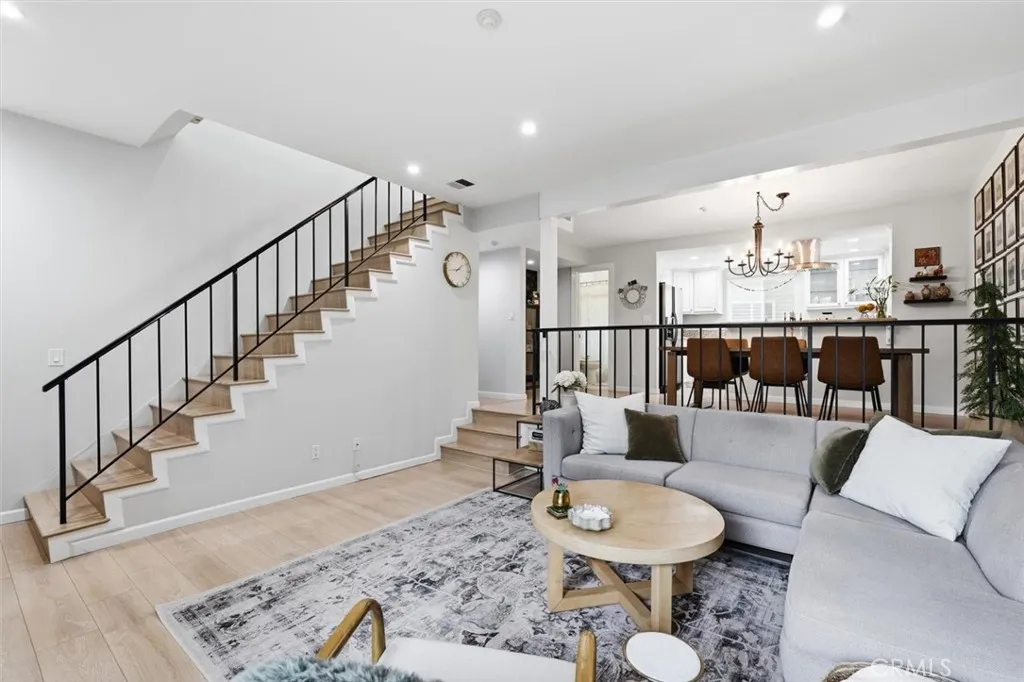1410 Stanford Avenue A, Redondo Beach, California 90278 home-pic-11