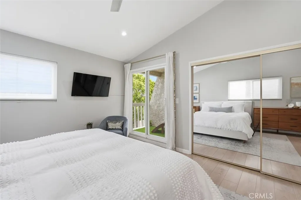 1410 Stanford Avenue A, Redondo Beach, California 90278 home-pic-29