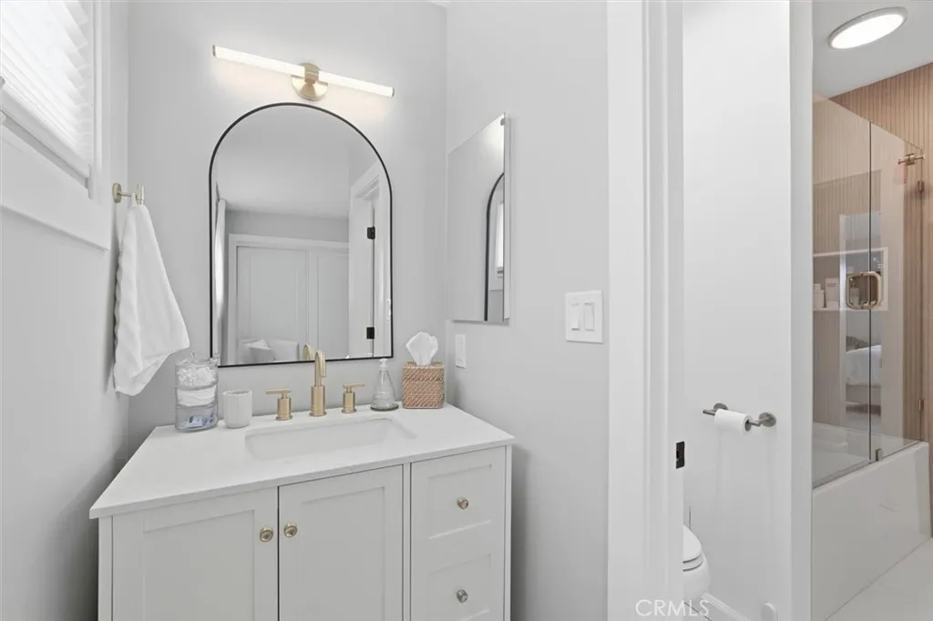 1410 Stanford Avenue A, Redondo Beach, California 90278 home-pic-32
