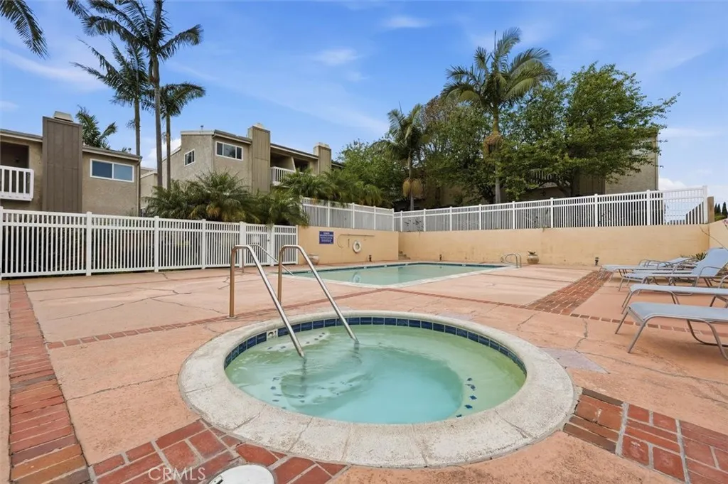1410 Stanford Avenue A, Redondo Beach, California 90278 home-pic-40