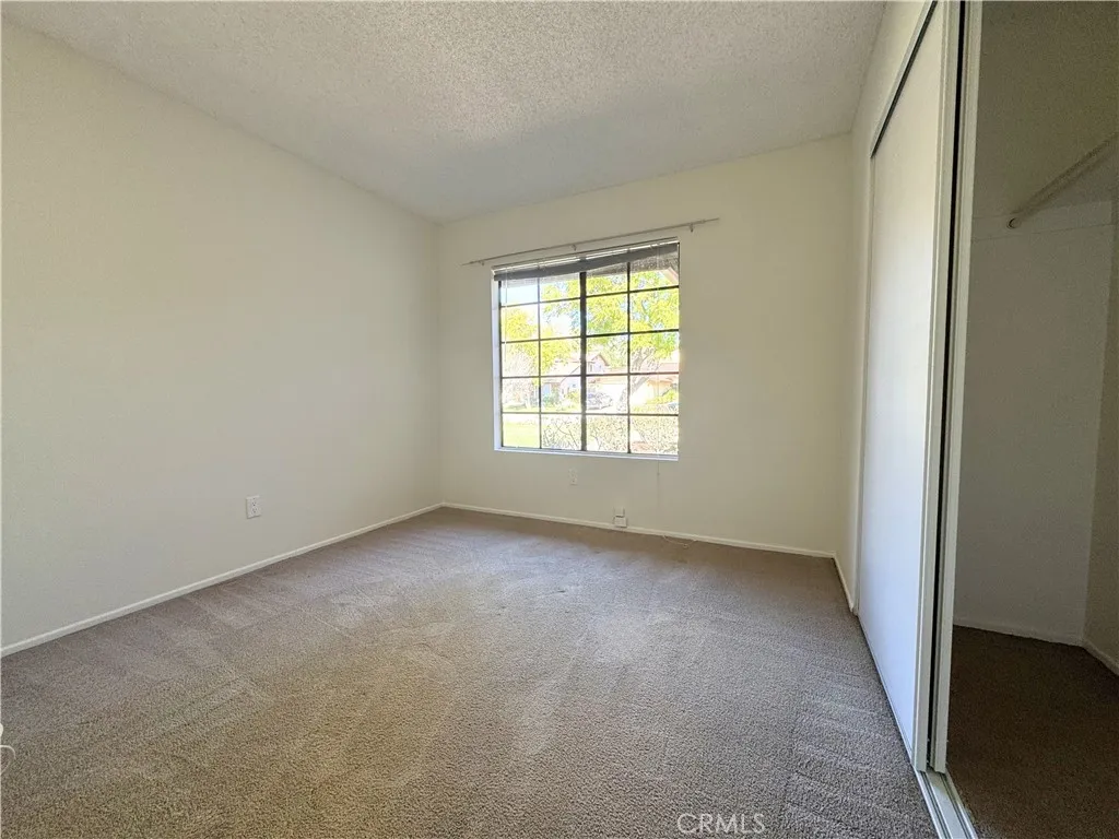 208 Deborah Court, Riverside, California 92507 home-pic-9