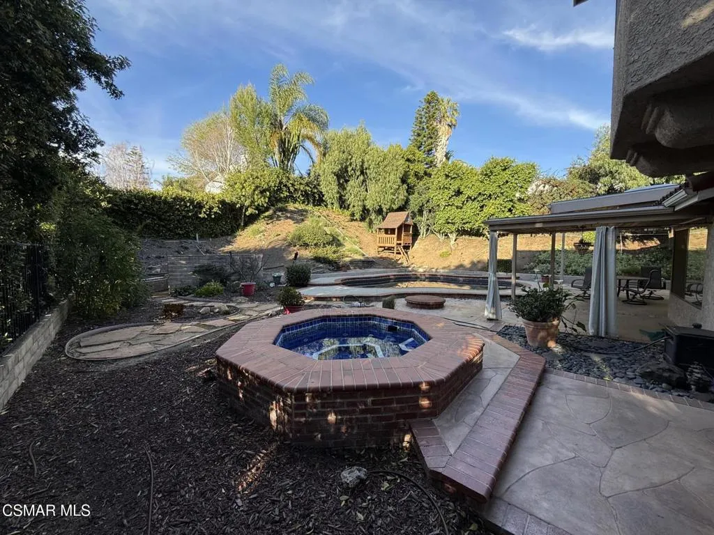 13761 Donnybrook Lane, Moorpark, California 93021 home-pic-26