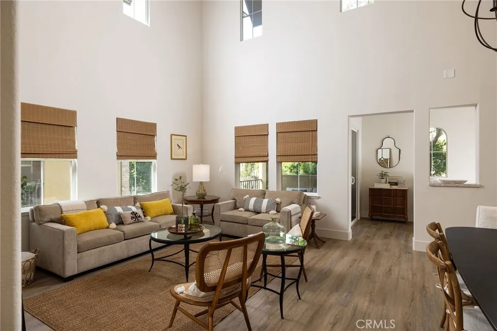 215 Lonetree, Irvine, California 92603 home-pic-7