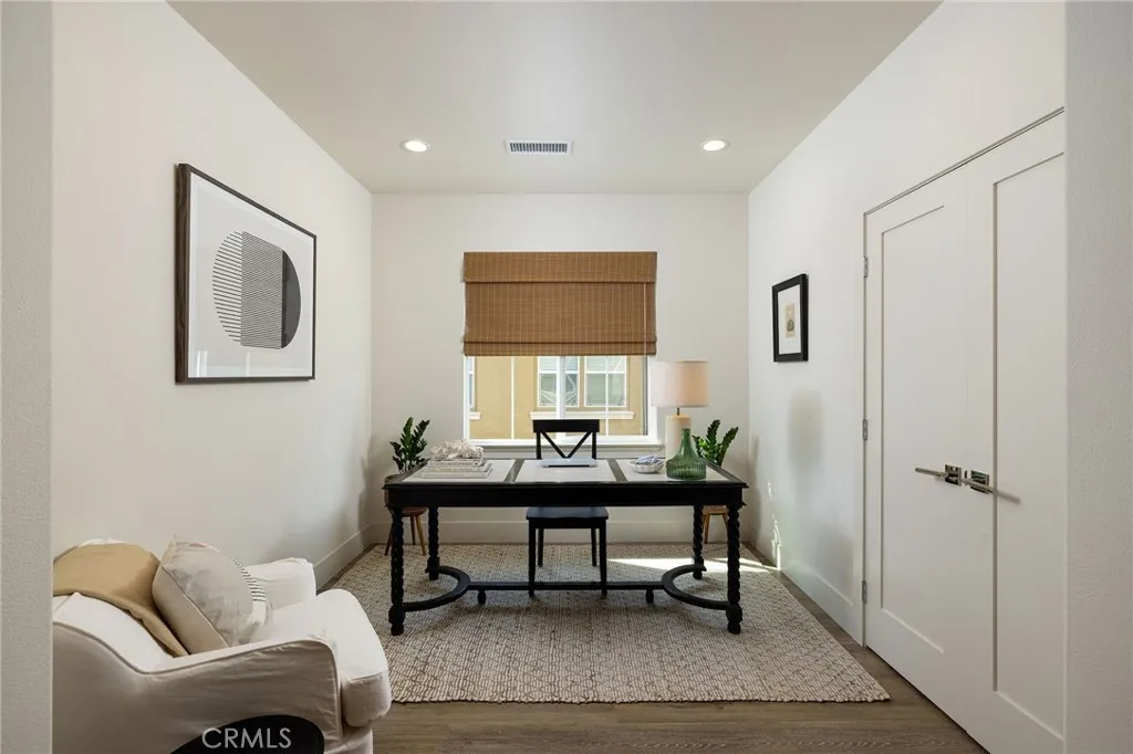 215 Lonetree, Irvine, California 92603 home-pic-13