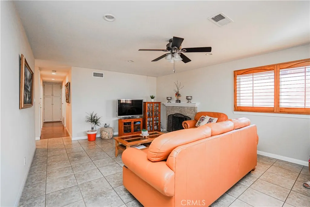 7571 San Rafael, Buena Park, California 90620 home-pic-6