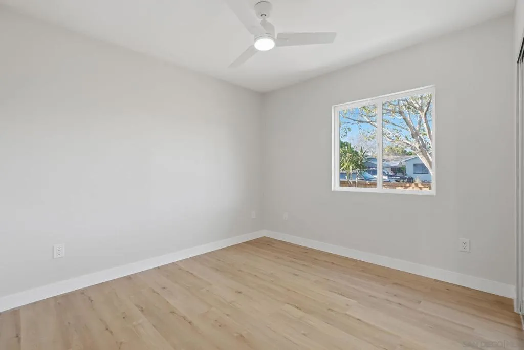 4665 67 E Thorn St, San Diego, California 92105 home-pic-25
