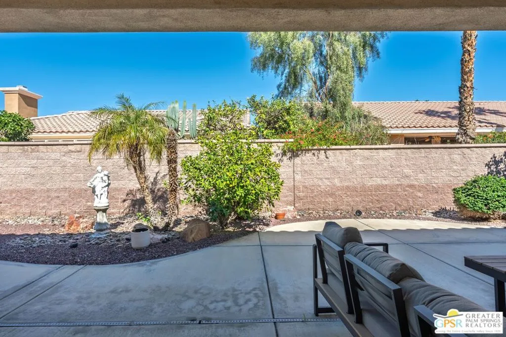 78254 Grape Arbor Avenue, Palm Desert, California 92211 home-pic-9
