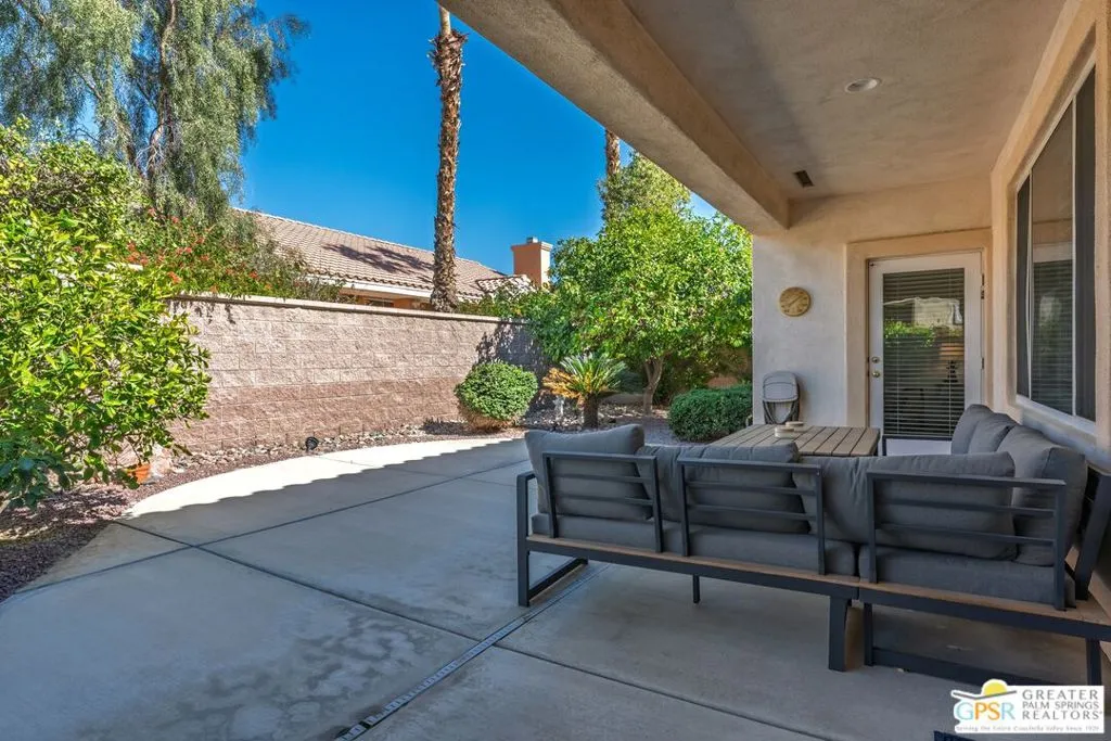 78254 Grape Arbor Avenue, Palm Desert, California 92211 home-pic-10