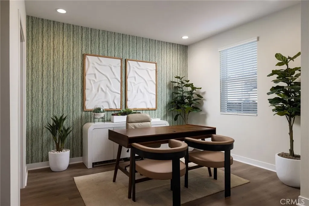 153 S Iris, Compton, California 90220 home-pic-7