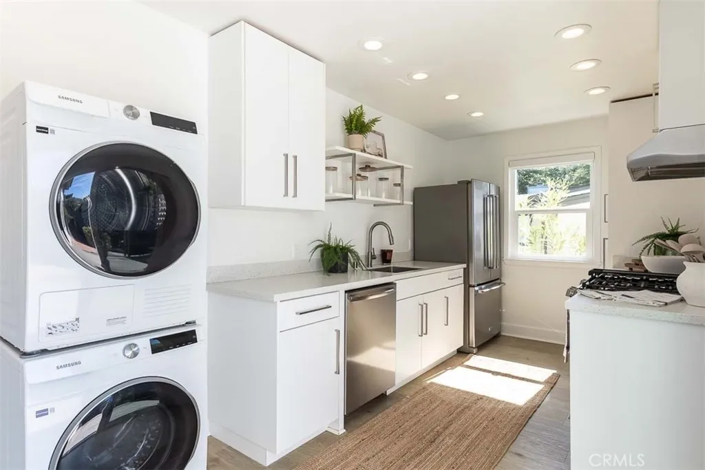 380 Christina, San Luis Obispo, California 93405 home-pic-12