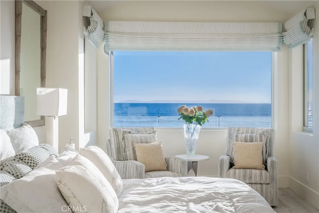 3407 W Oceanfront, Newport Beach, California 92663 home-pic-31