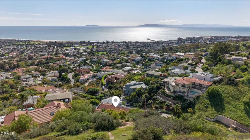 99-web-or-mls-UpmarketMedia-496Lup-aer-1