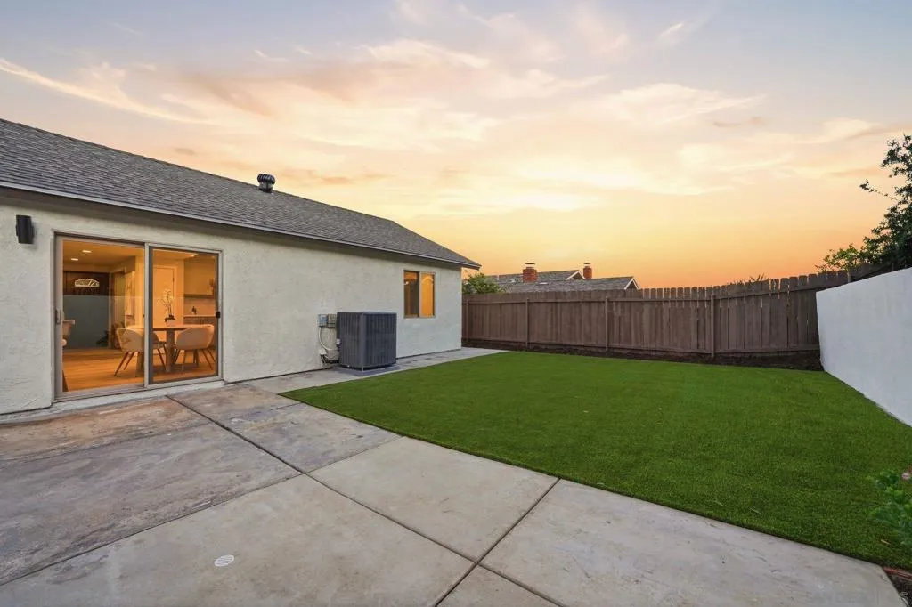 6942 Turnbridge Way, San Diego, California 92119 home-pic-30