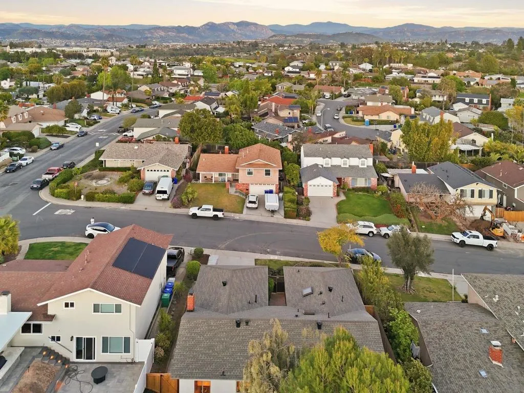 6942 Turnbridge Way, San Diego, California 92119 home-pic-42