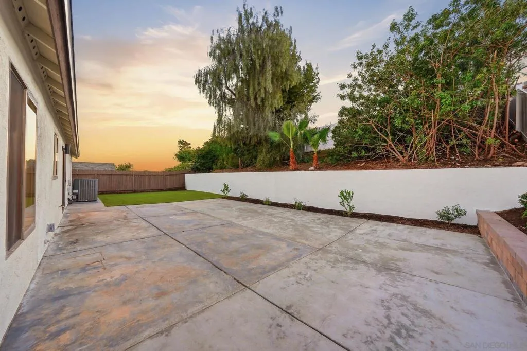 6942 Turnbridge Way, San Diego, California 92119 home-pic-32