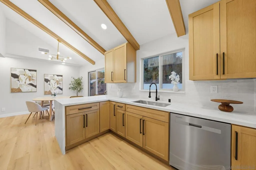 6942 Turnbridge Way, San Diego, California 92119 home-pic-9