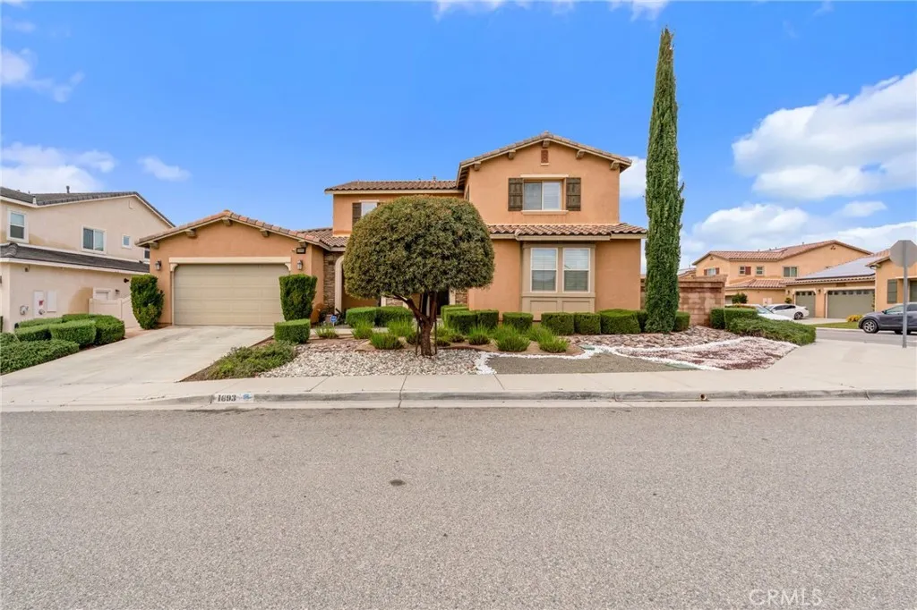 1693 Cirrus, Beaumont, California 92223 home-pic-1