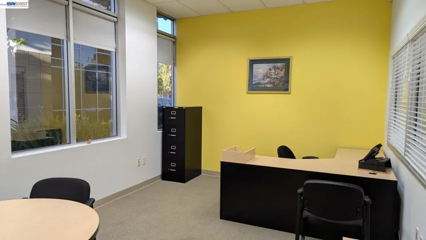 1 of 2 Dual Office