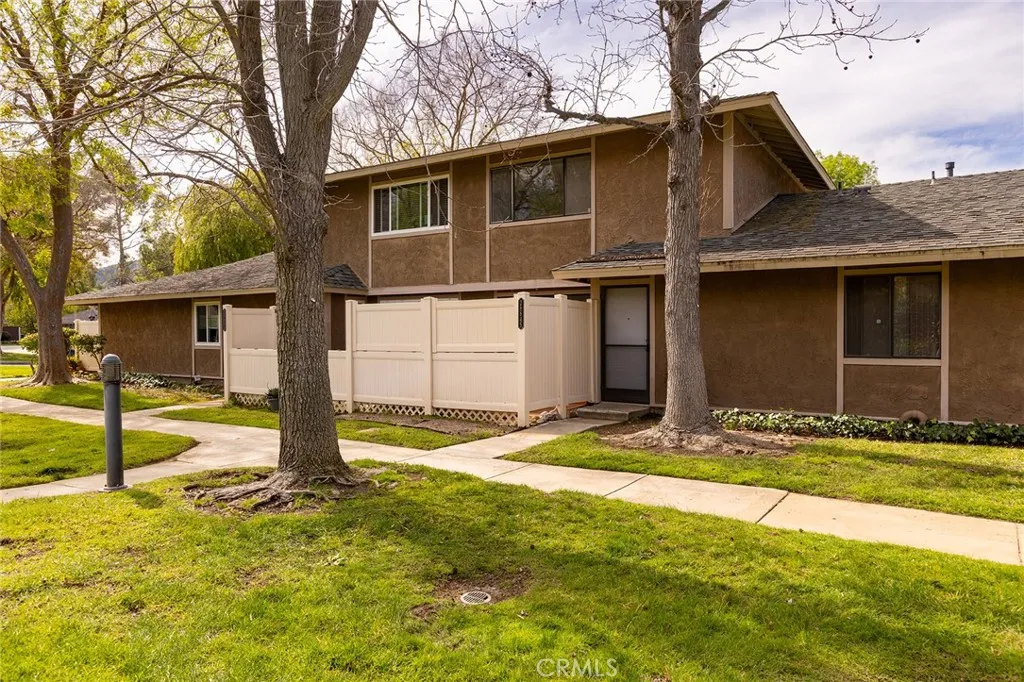 28845 Conejo View, Agoura Hills, California 91301 home-pic-1