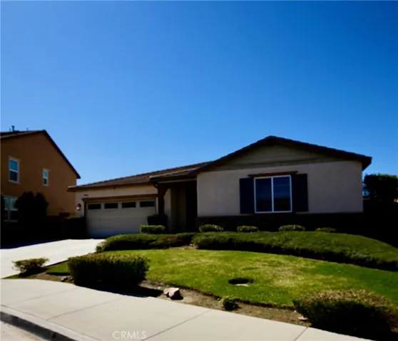 Lush landscaped front yard