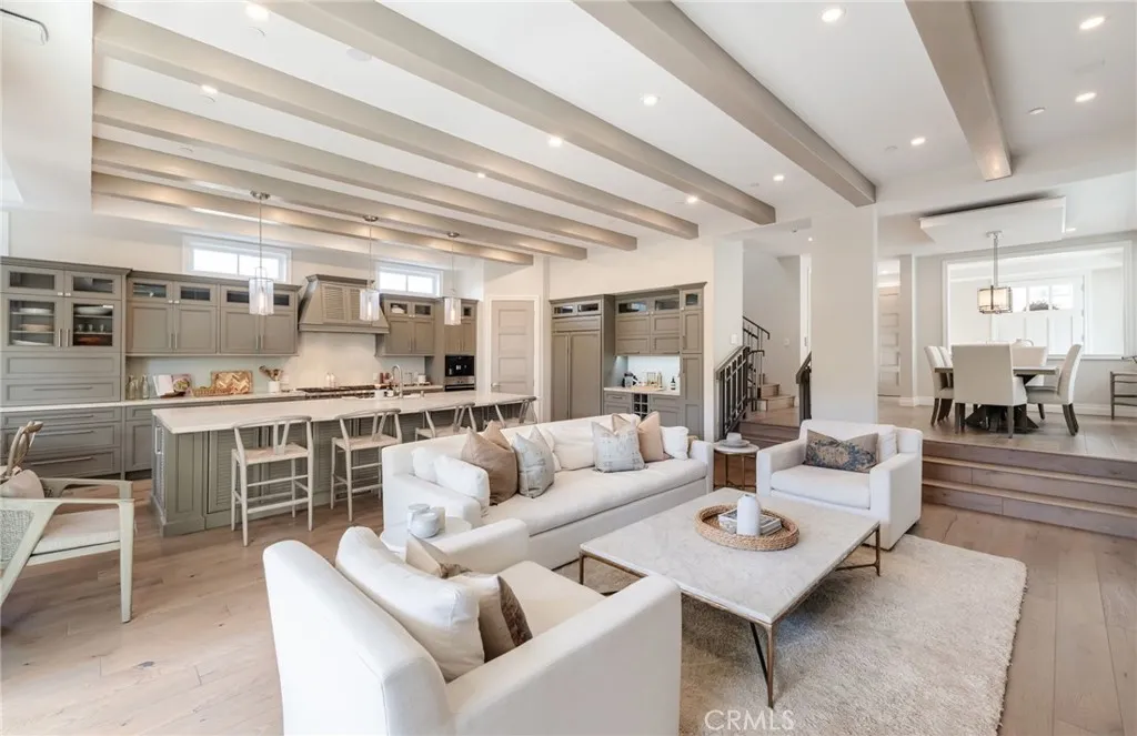 1801 Oak Ave, Manhattan Beach, California 90266 home-pic-8