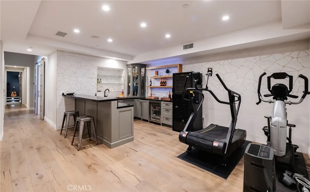 1801 Oak Ave, Manhattan Beach, California 90266 home-pic-42
