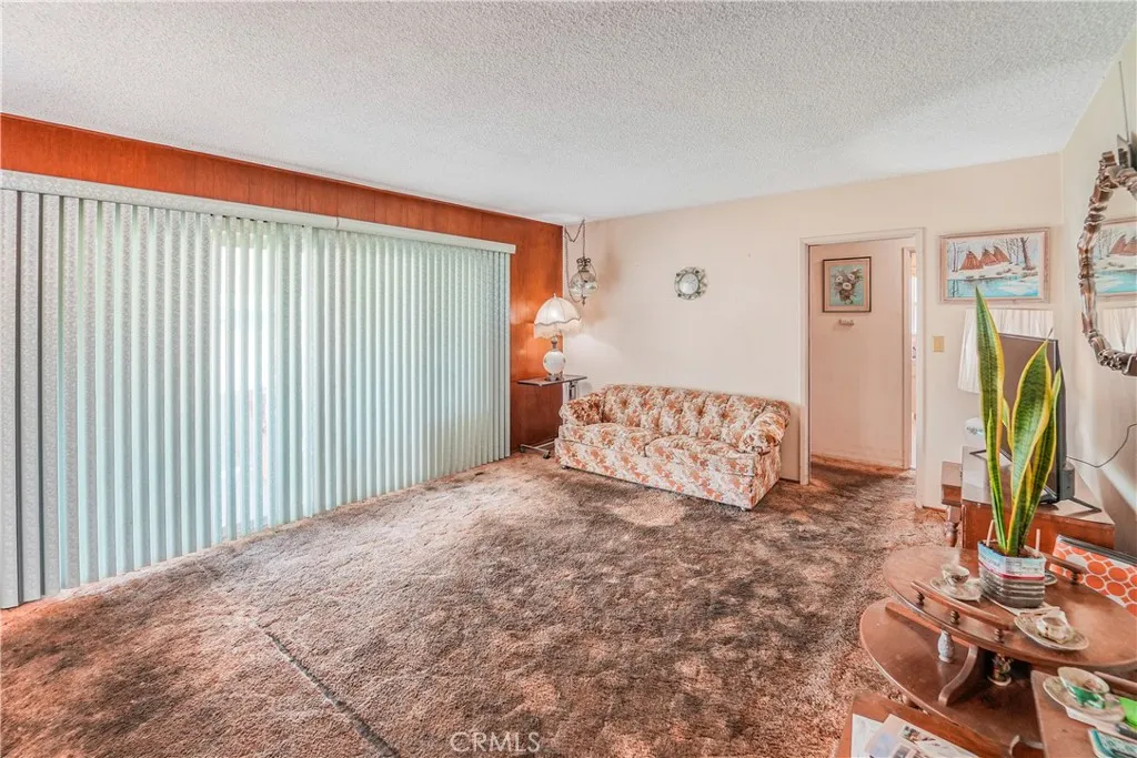14564 14564 Charlemagne Ave, Bellflower, California 90706 home-pic-10