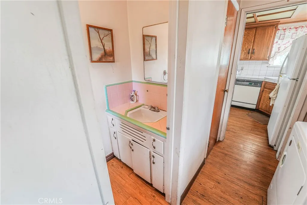 14564 14564 Charlemagne Ave, Bellflower, California 90706 home-pic-7
