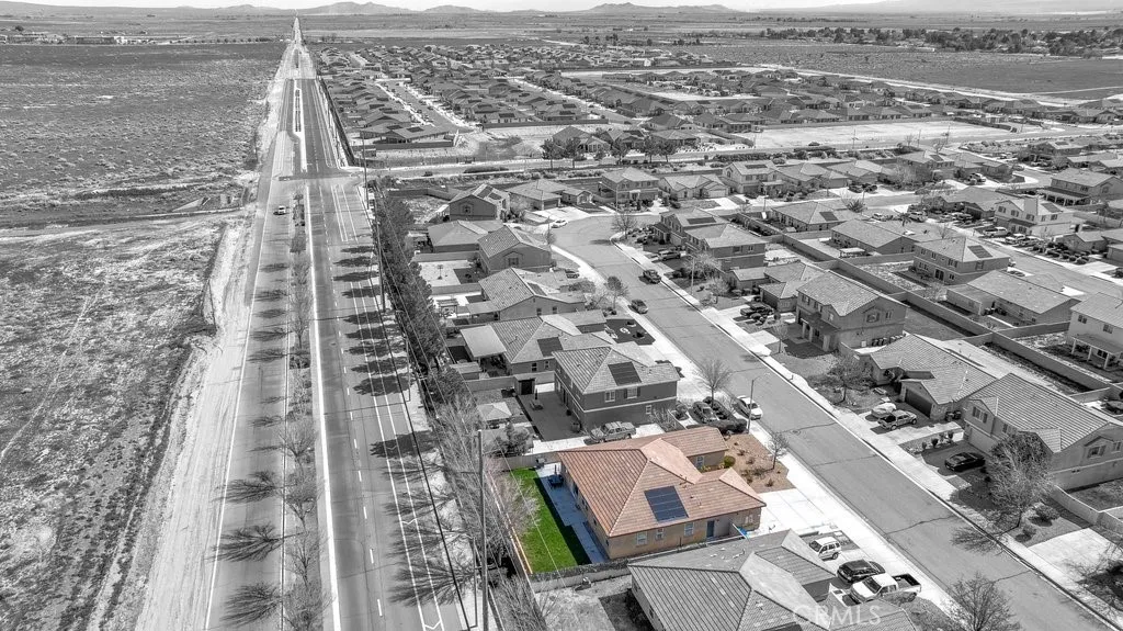 3103 Emerald Lane, Lancaster, California 93535 home-pic-38