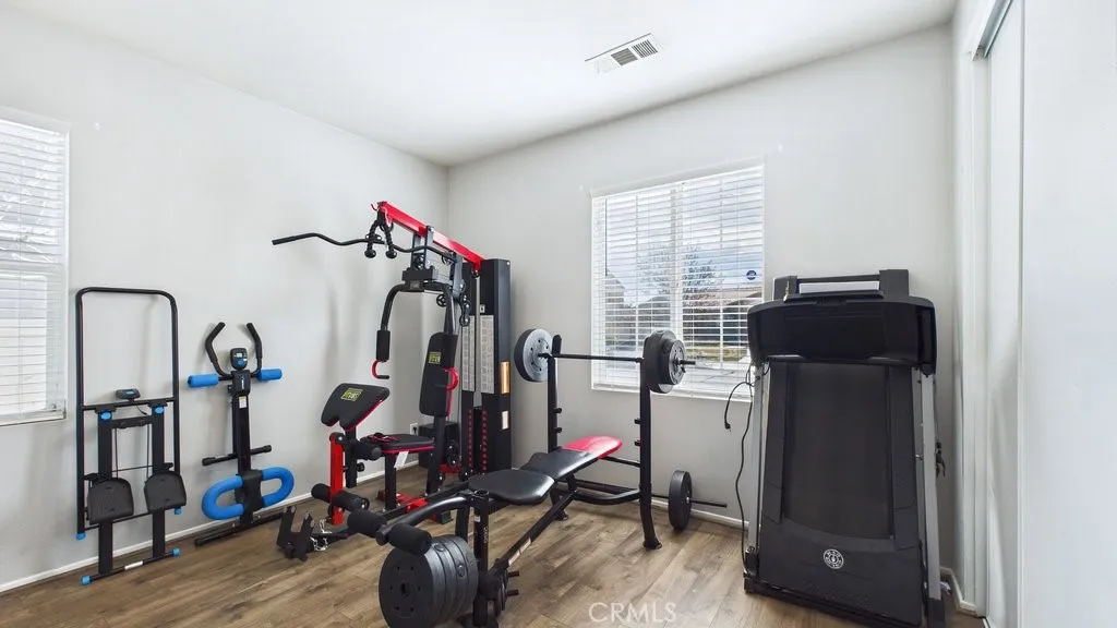 3103 Emerald Lane, Lancaster, California 93535 home-pic-25