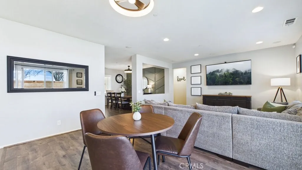 3103 Emerald Lane, Lancaster, California 93535 home-pic-8