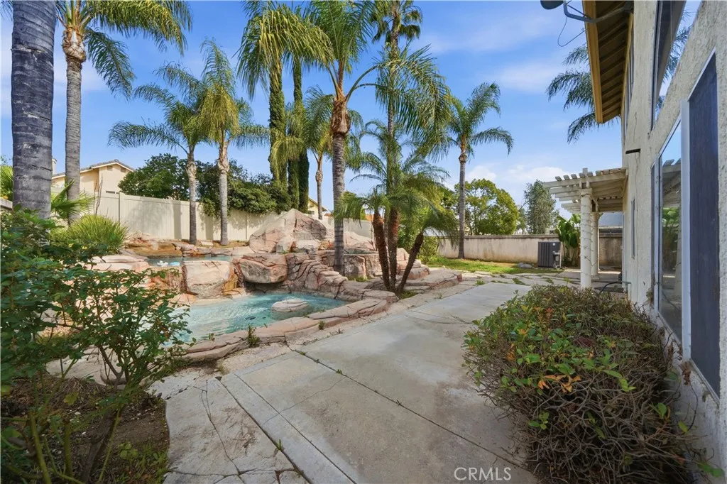24496 Avenida Arconte, Murrieta, California 92562 home-pic-45