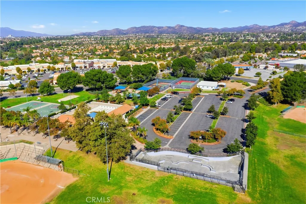 24496 Avenida Arconte, Murrieta, California 92562 home-pic-55