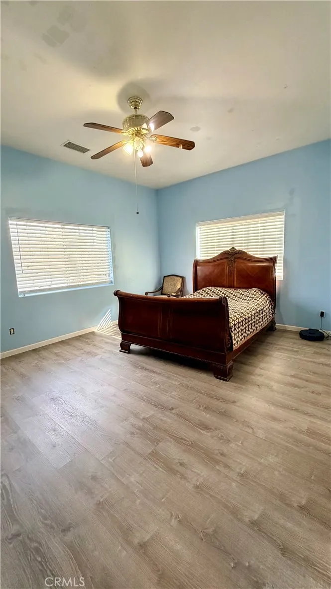 7590 Fairway, Yucca Valley, California 92284 home-pic-19