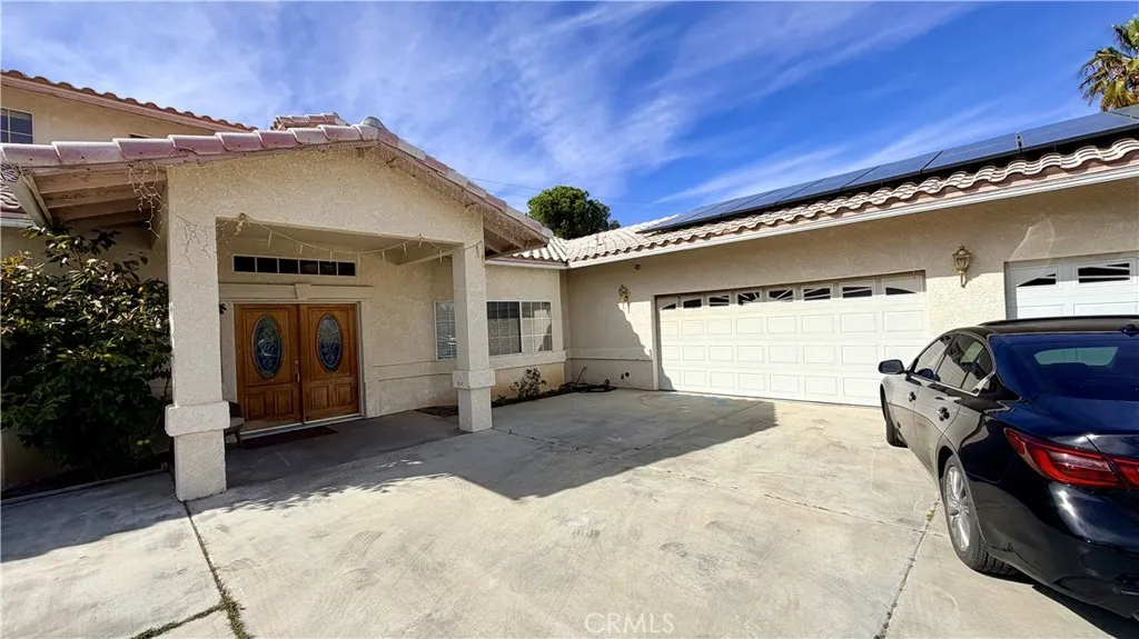 7590 Fairway, Yucca Valley, California 92284 home-pic-2