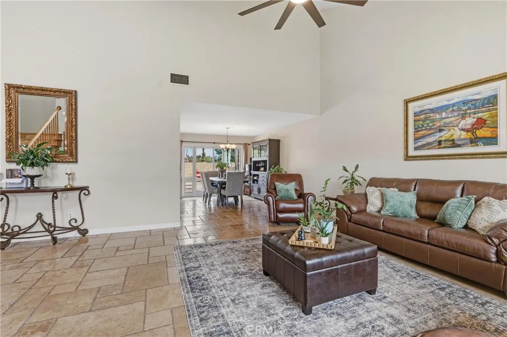 420 S Rolling Hills, Anaheim, California 92807 home-pic-5