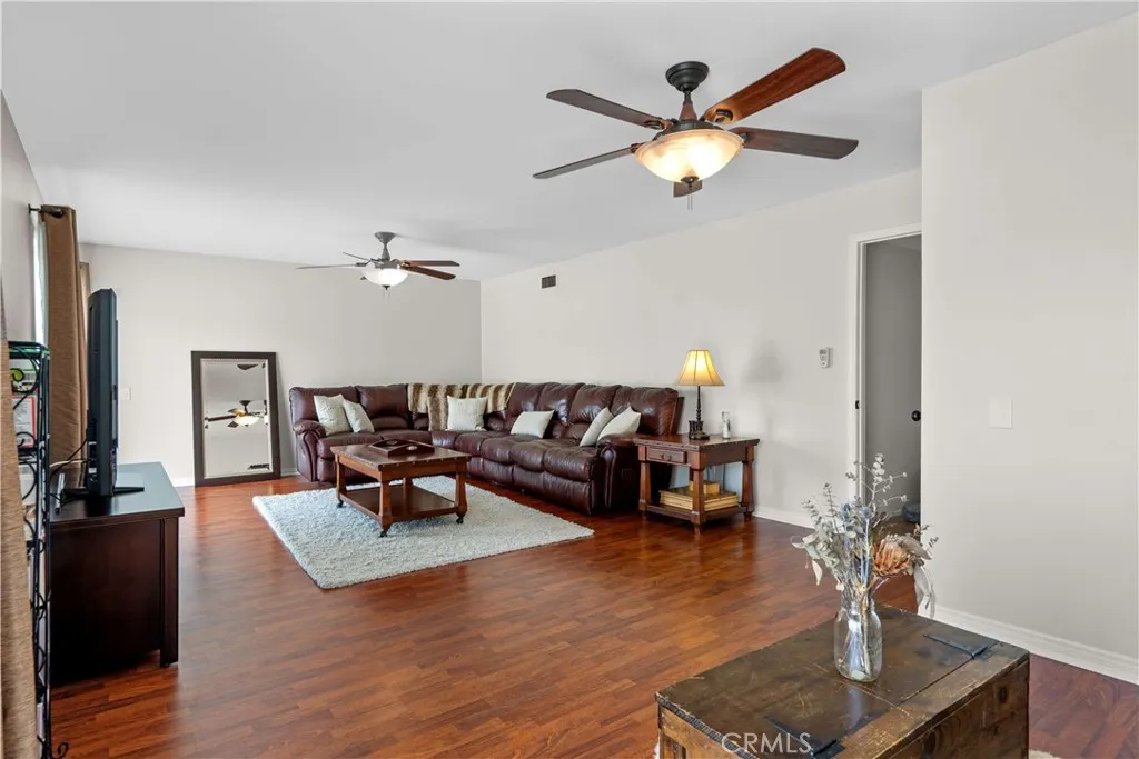 420 S Rolling Hills, Anaheim, California 92807 home-pic-21