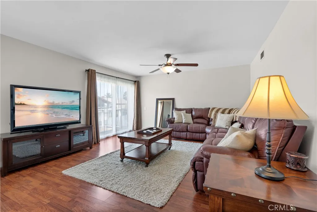 420 S Rolling Hills, Anaheim, California 92807 home-pic-20