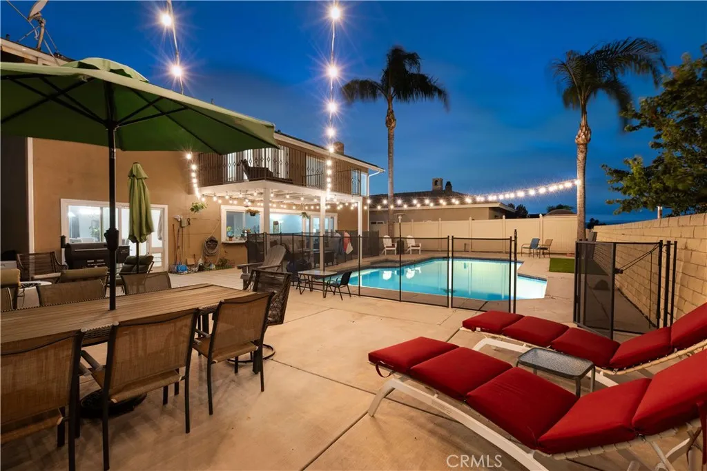 420 S Rolling Hills, Anaheim, California 92807 home-pic-35