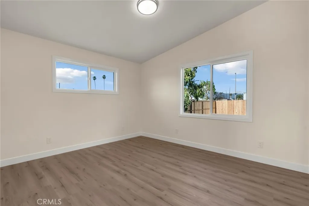 11203 Redberry, El Monte, California 91733 home-pic-17