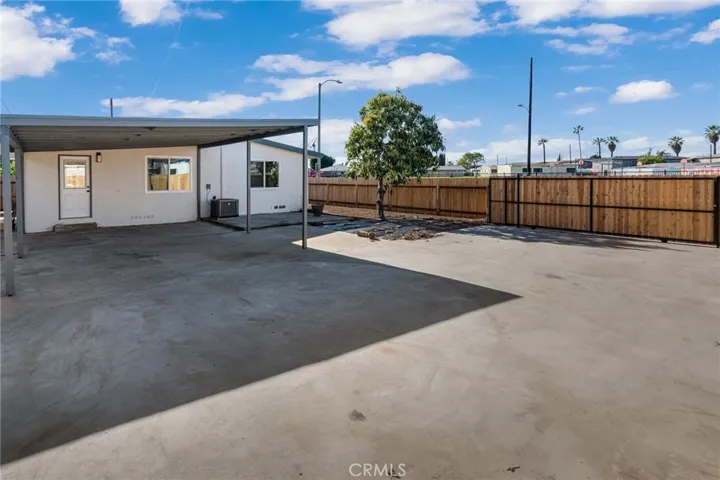 11203 Redberry, El Monte, California 91733