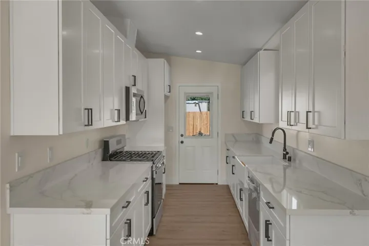 11203 Redberry, El Monte, California 91733