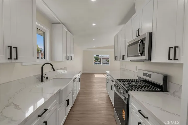 11203 Redberry, El Monte, California 91733