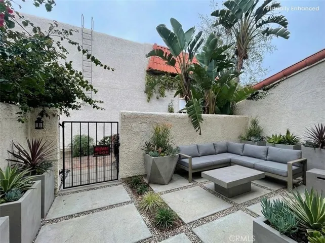 Virtual Patio Staging